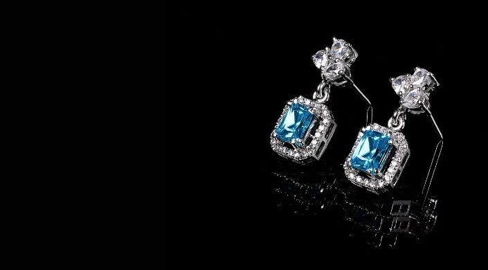 buy original, customized jewelry online in Pakistan